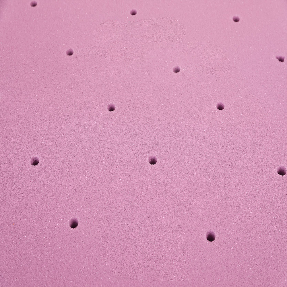 Matelas en mousse à mémoire de forme perforée