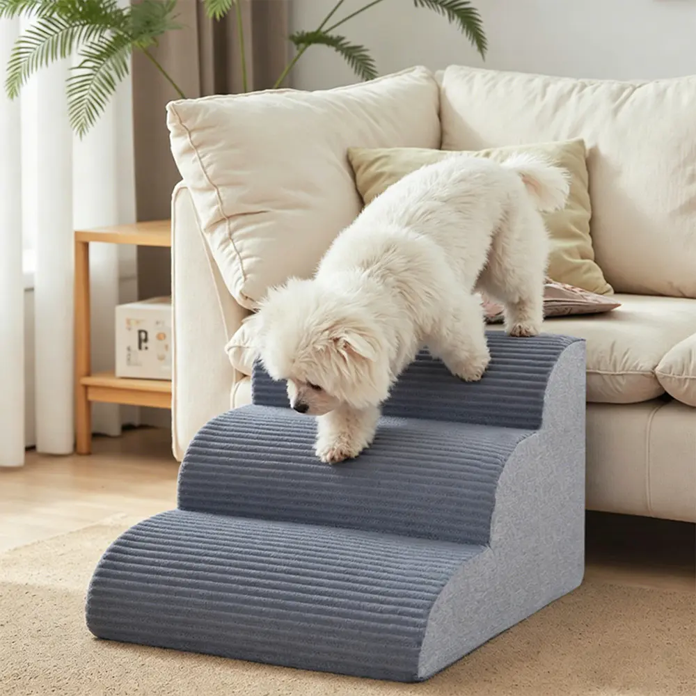 Escaliers gris pour animaux de compagnie
